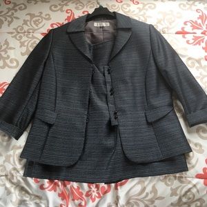 Gray women suit